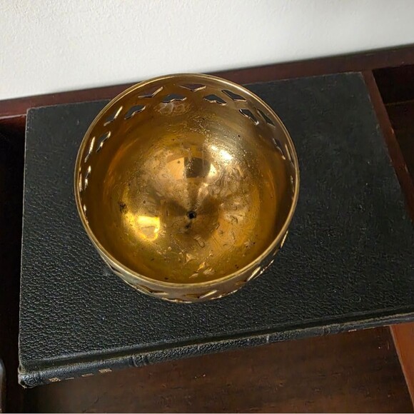 Vintage Brass Candle Holder Voltive Tea Heart Shape Punch Goblet Style 5.5'H - Picture 5 of 7
